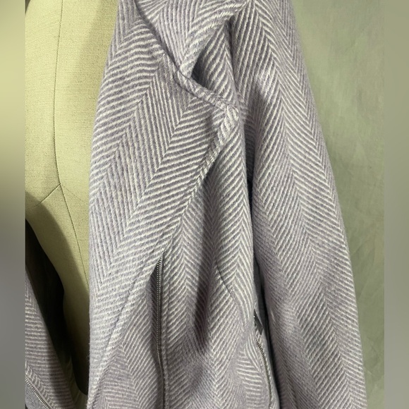 LOFT Lilac Wool Blend Pea Coat Jacket Herringbone Asymmetric Zip Pockets Size S - Picture 10 of 13